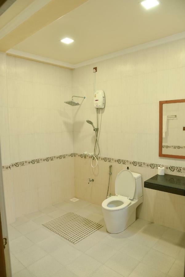 Nalaveshi Inn フラ エクステリア 写真